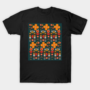 Modern decor with funny bees T-Shirt